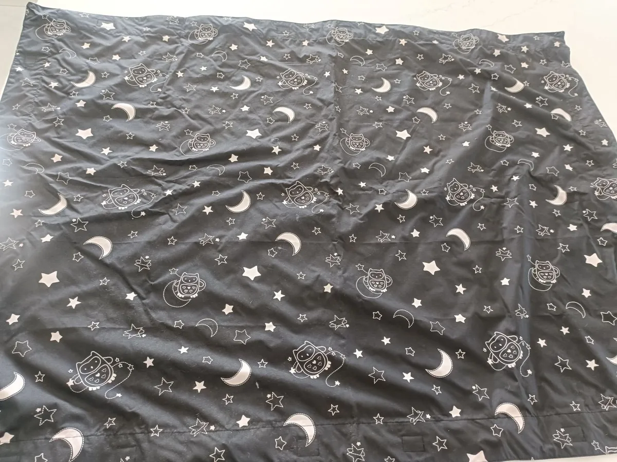 Portable Blackout blinds - Image 2