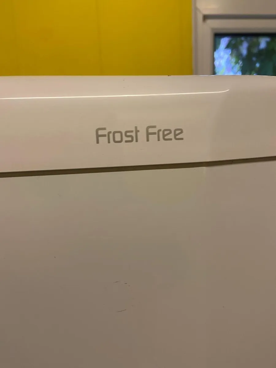 Fridge freezer - Image 2