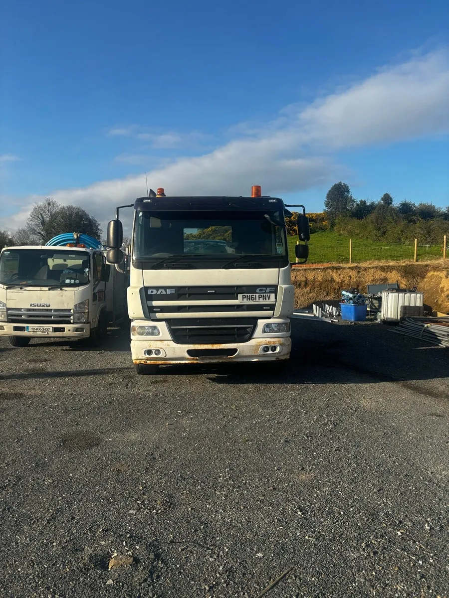 Plant lorry - beaver tail - Image 2