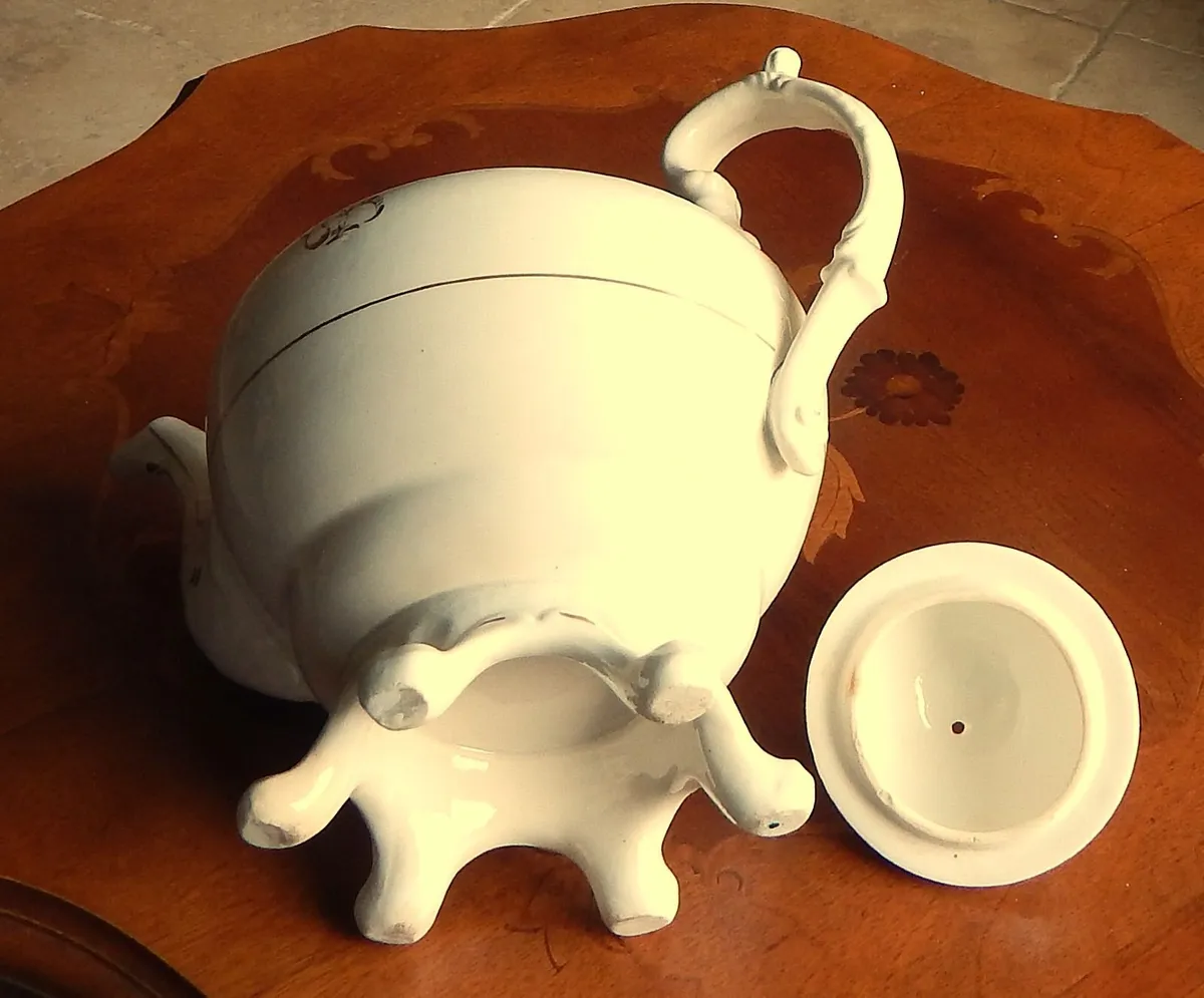 Vintage Porcelain Teapot on Footed Base - Image 4