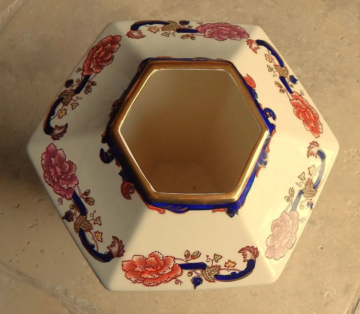 Mason’s Blue Mandalay Hand Painted & Printed Vase - Image 3