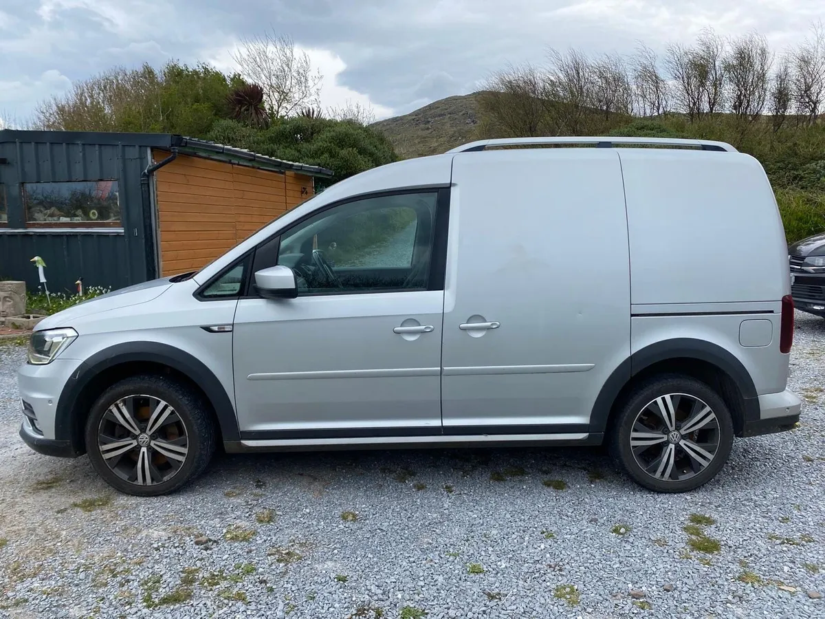Volkswagen Caddy 2016 - Image 2