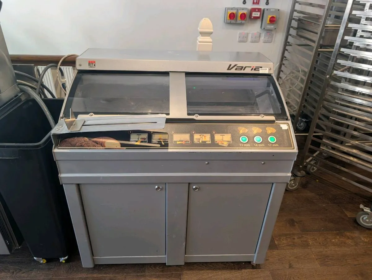 Commercial Vario bread slicer - Image 1