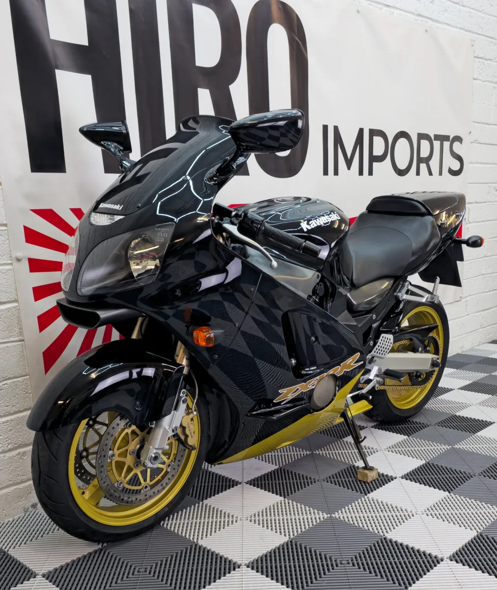 2002 Kawasaki ZX-12R - Image 2