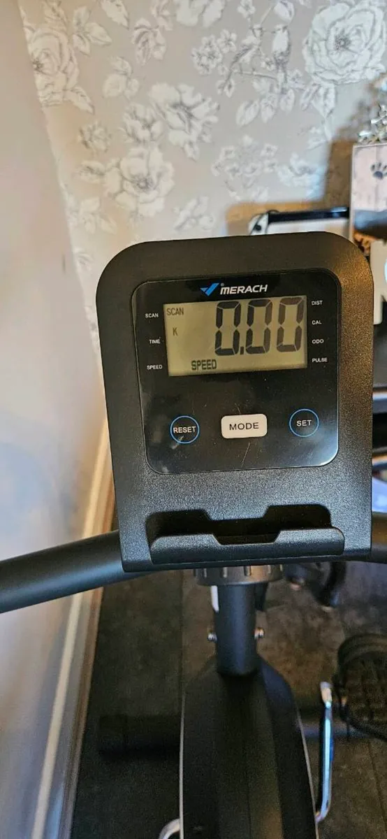 Recumbent Exercise Bike - Image 2