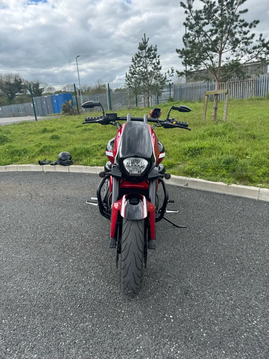 Suzuki M109R Boulevard - Image 2