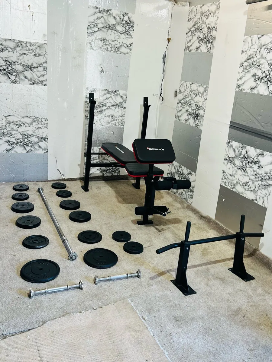 Maximucle weighs bench 50kg weights bar dumbbells - Image 1