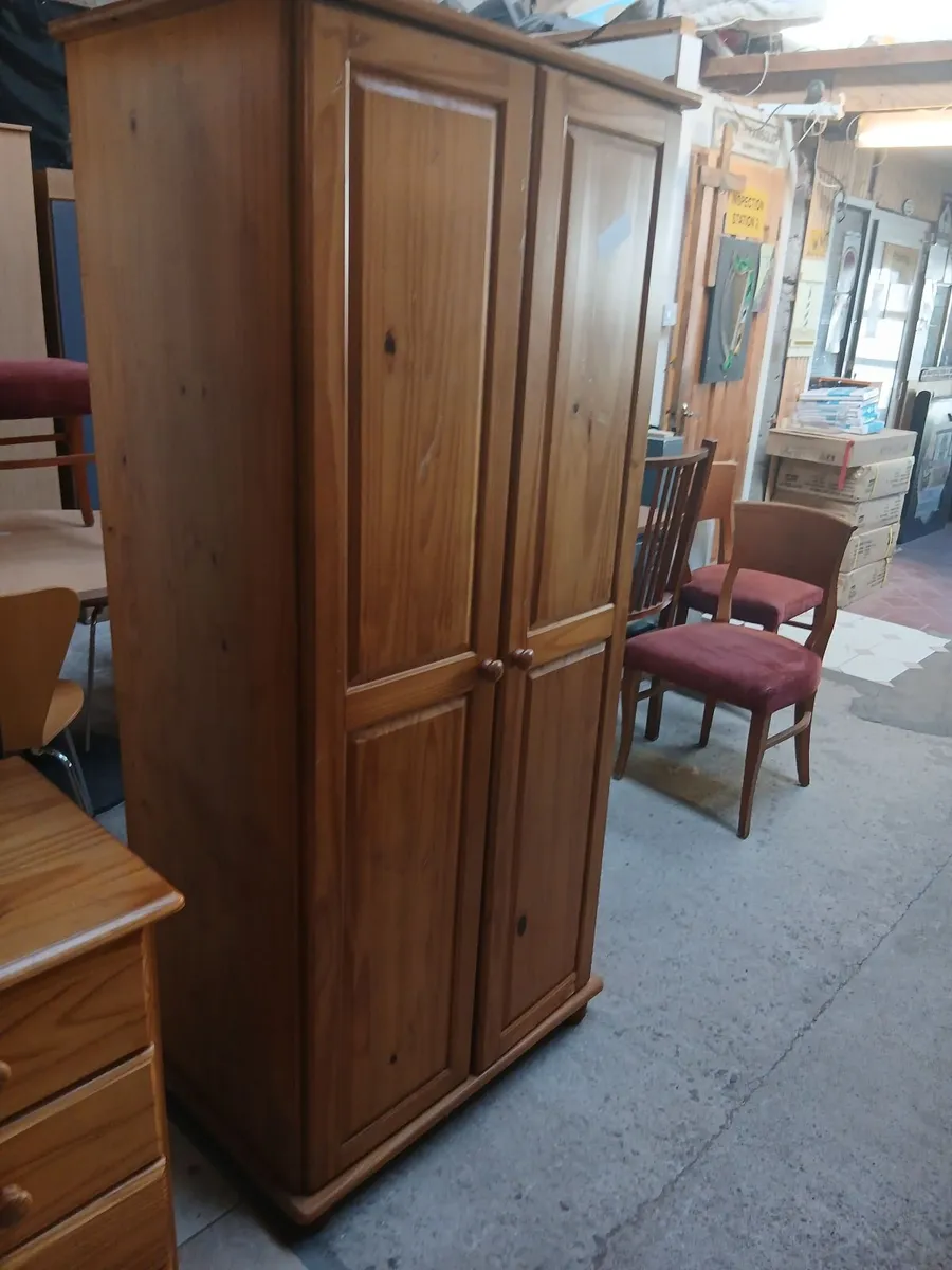 Wardrobe and chest - Image 1