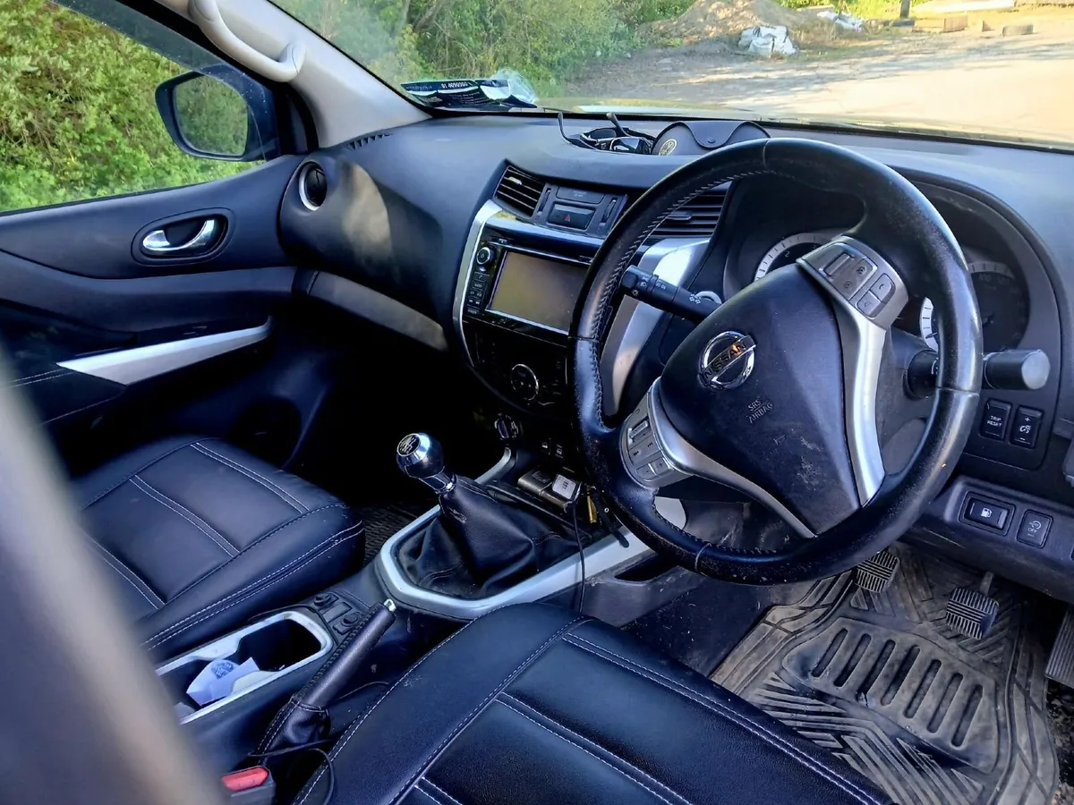 Nissan Navara  2017 NO VAT - Image 3