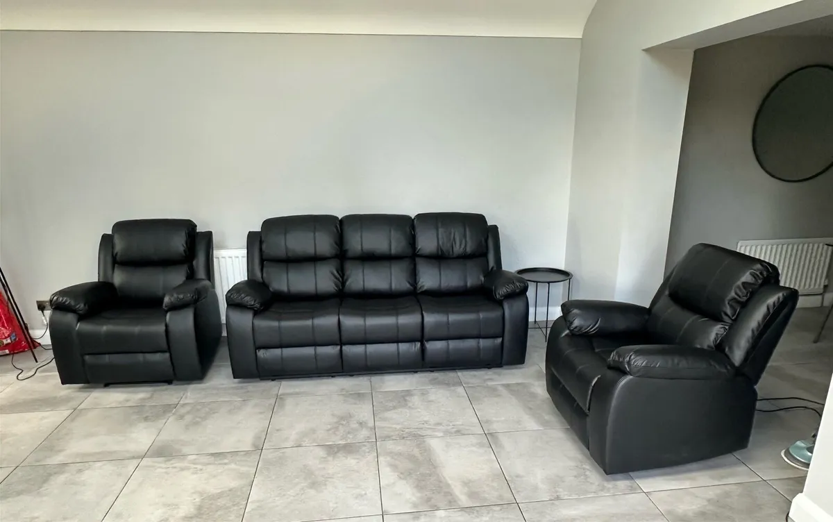 Brand new Black leather 3+2 recliner sofa set - Image 2