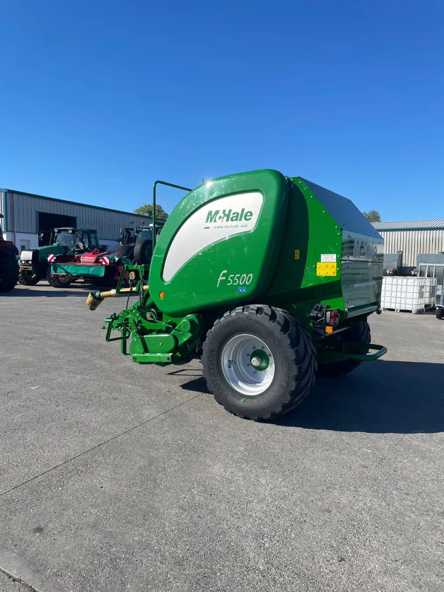 McHale F5500 Round Balers - Image 2