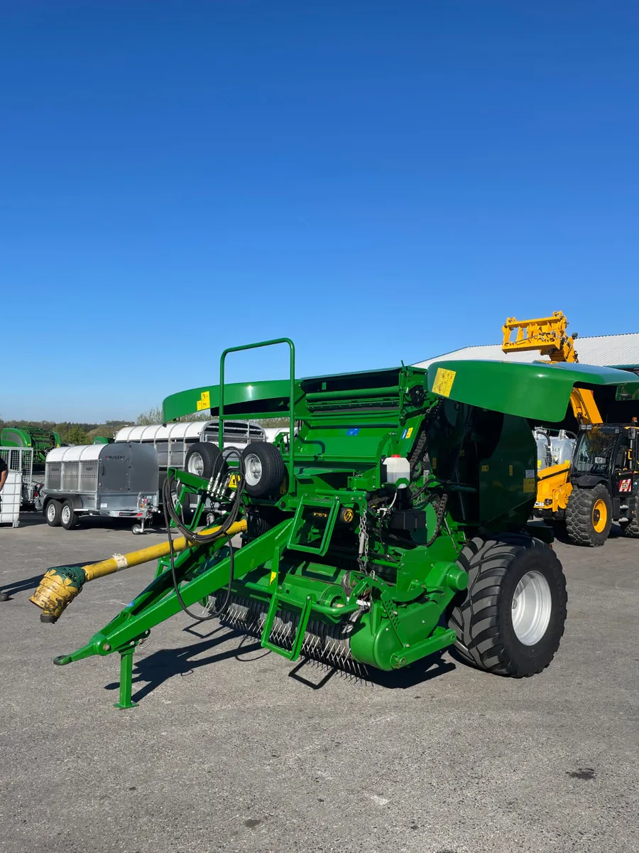 McHale F5500 Round Balers - Image 3