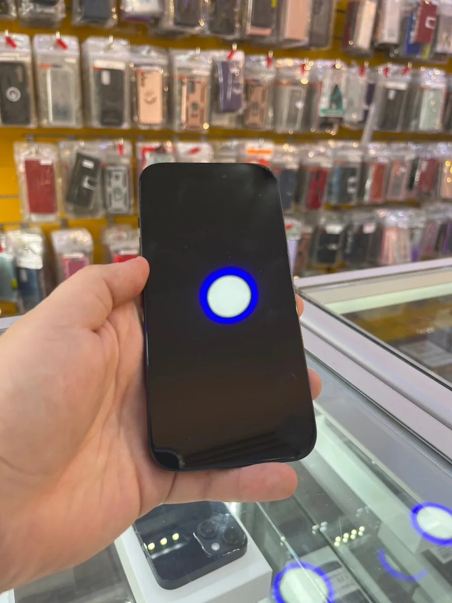 iPhone 15 1 year warranty and 256GB - Image 2