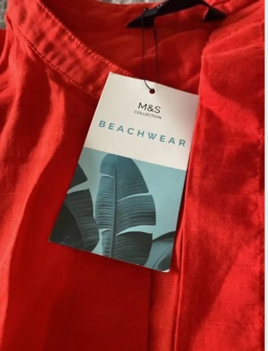 BNWT Marks and Spencer's Beach Shirt Size 12 UK - Image 4