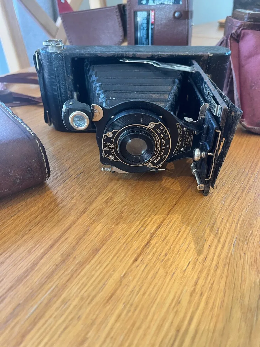 Antique/Vintage Kodak Cameras - Image 3