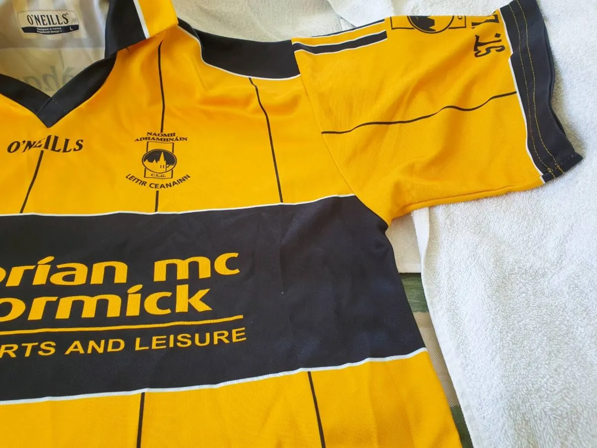 St Eunans Gaelic Football Home Jersey 2006 to 2007 - Image 4