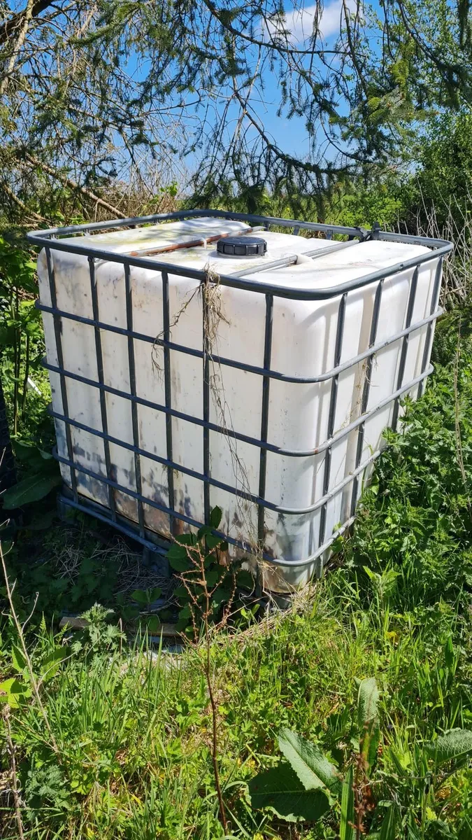 Water tank/ Container/Trailers - Image 1