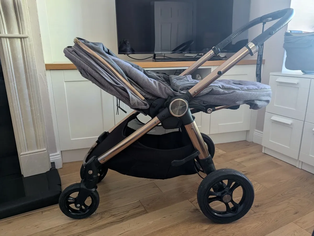 Mamas & Papas Ocarro Travel System - Image 4