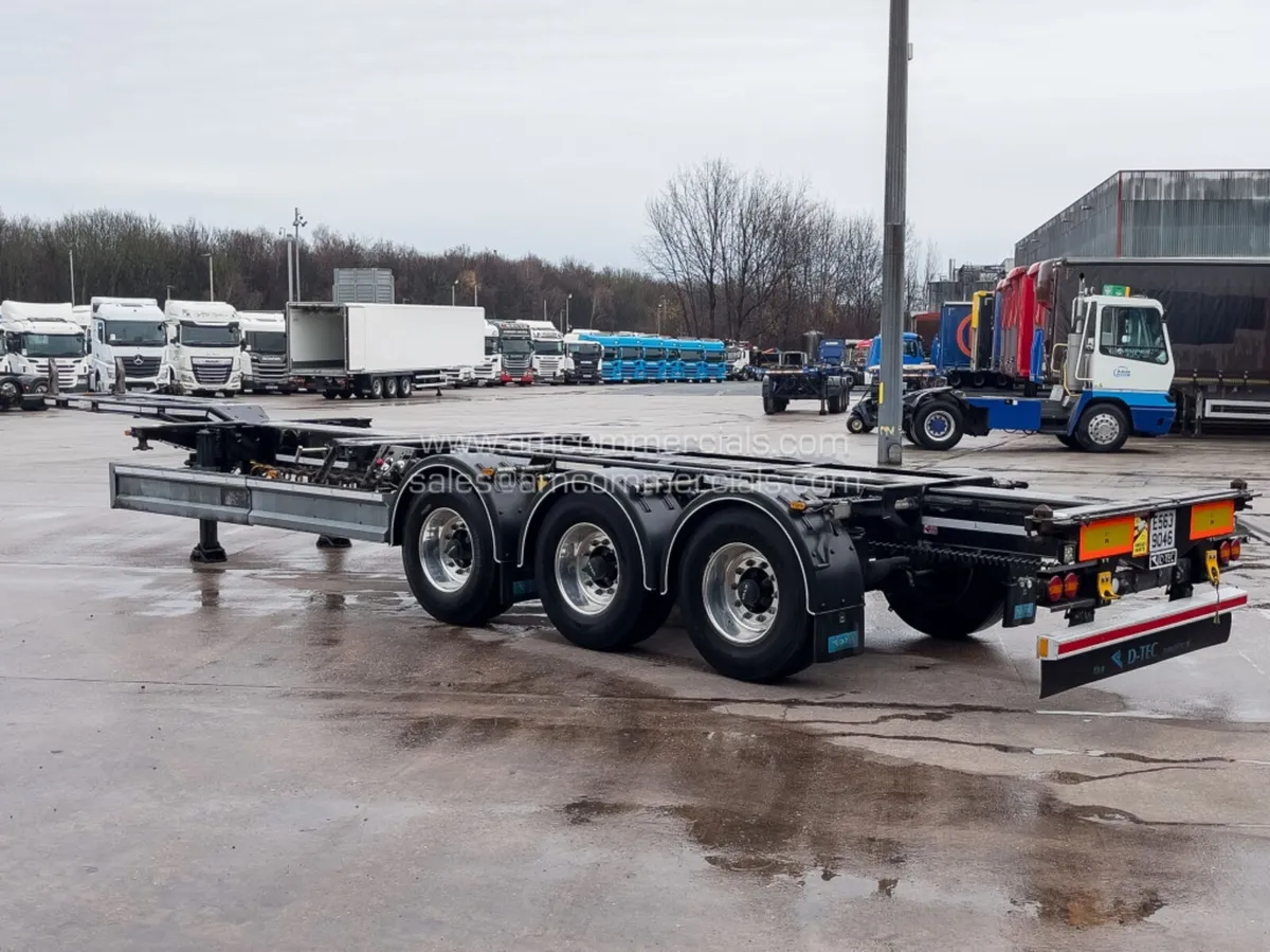 2022 D-TEC GOOSENECK SLIDING SKELETAL TRAILER - Image 3