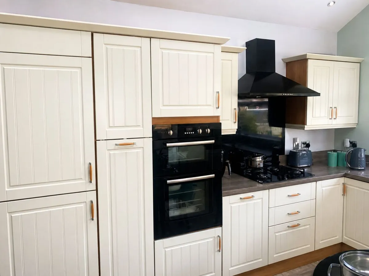 Used Cream Kitchen for Sale €500 - Image 2