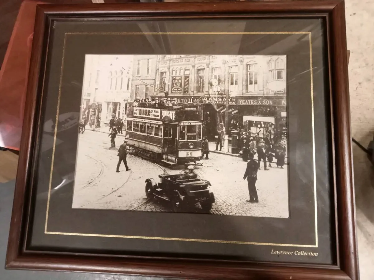 Old picture from the Lawrence collection - Image 1