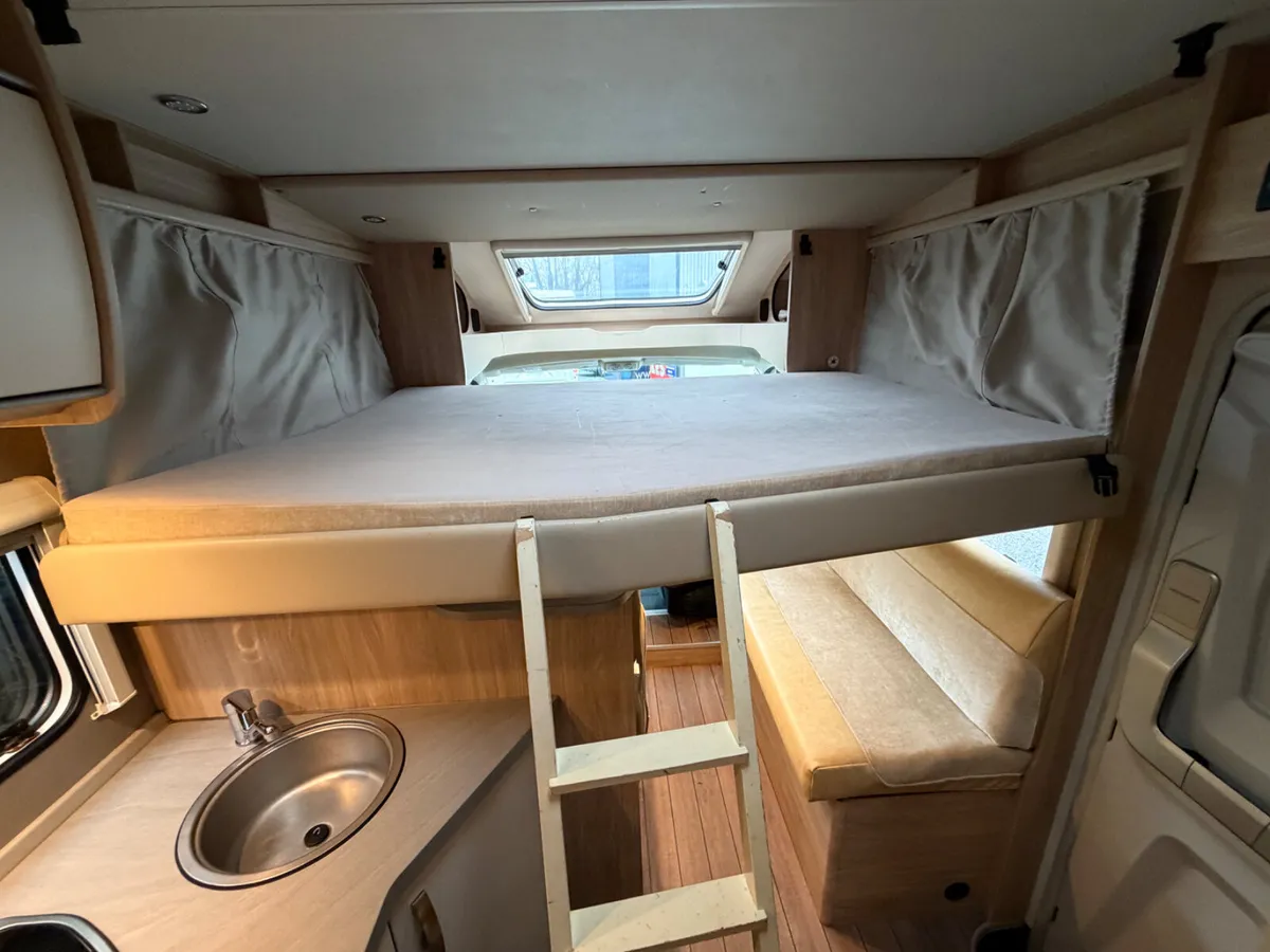2021 WEINSBERG CARA SUITE R.H.D 650 5 BERTH - Image 3