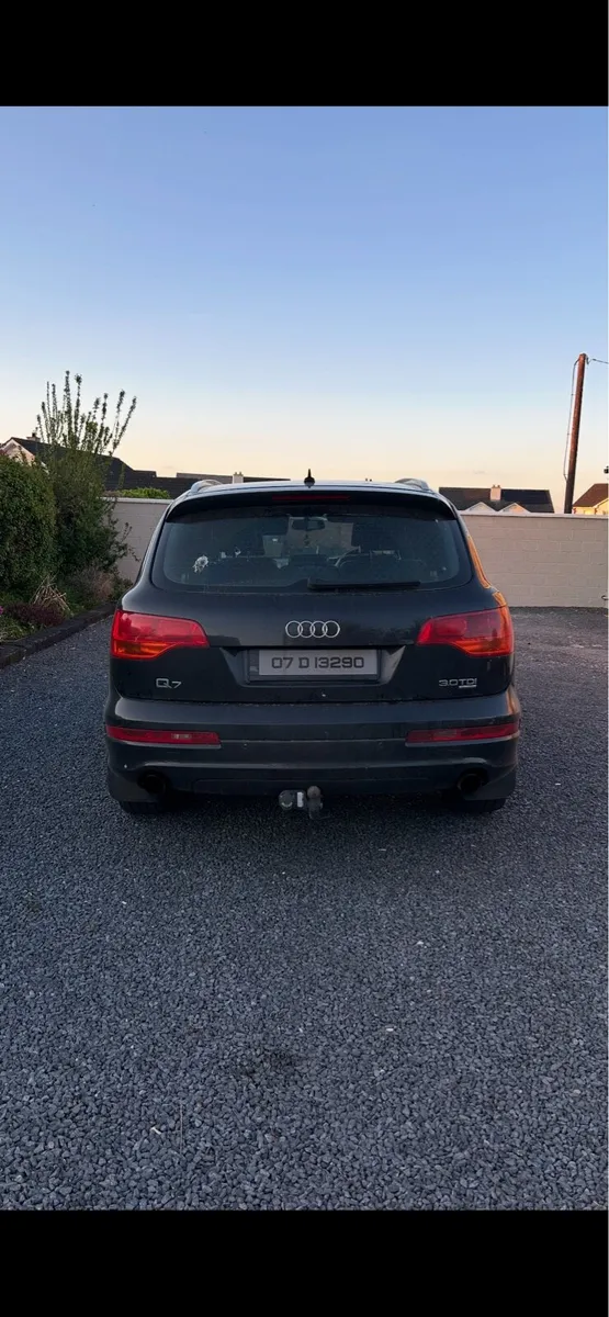 Audi Q7 - Image 4