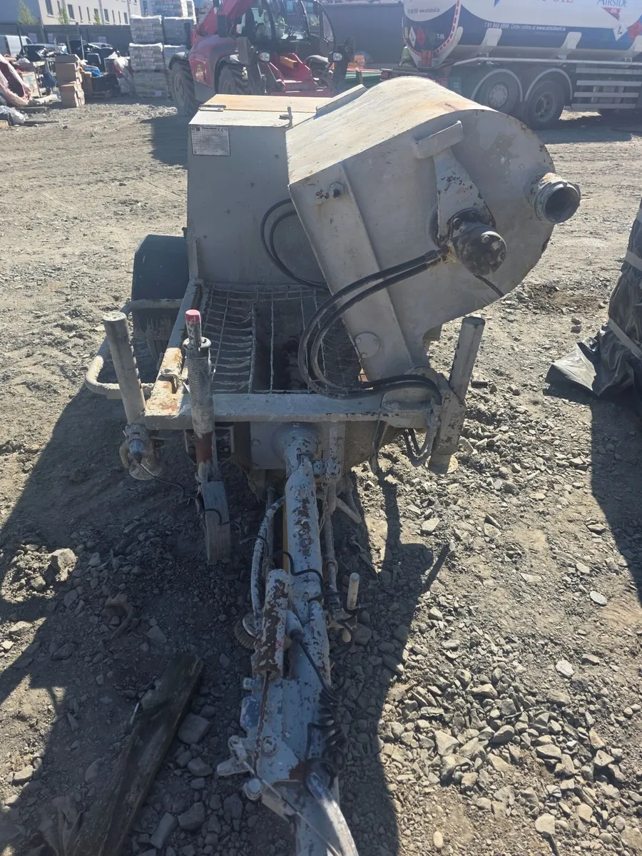 Putzmeister plastering pump - Image 1