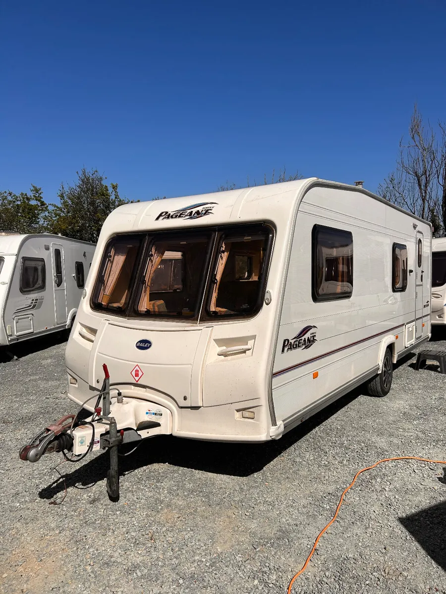 Bunk beds Bailey pageant - Image 1