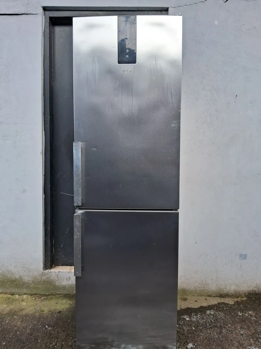 WHIRLPOOL FRIDGE AND FREEZER - Image 4