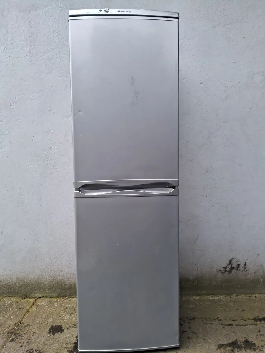 FRIDGE AND FREEZER - Image 4