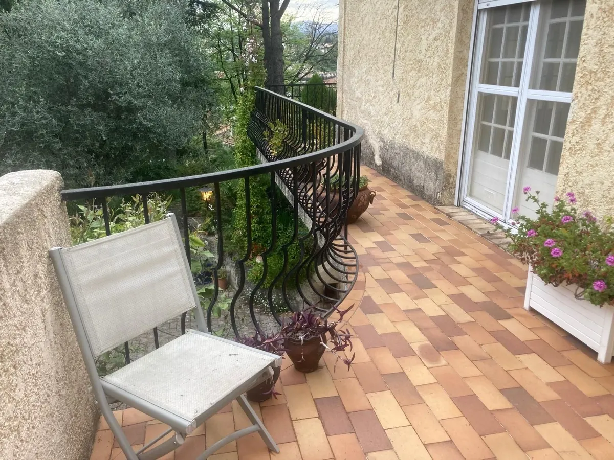 Villa to rent in South of France - Image 1