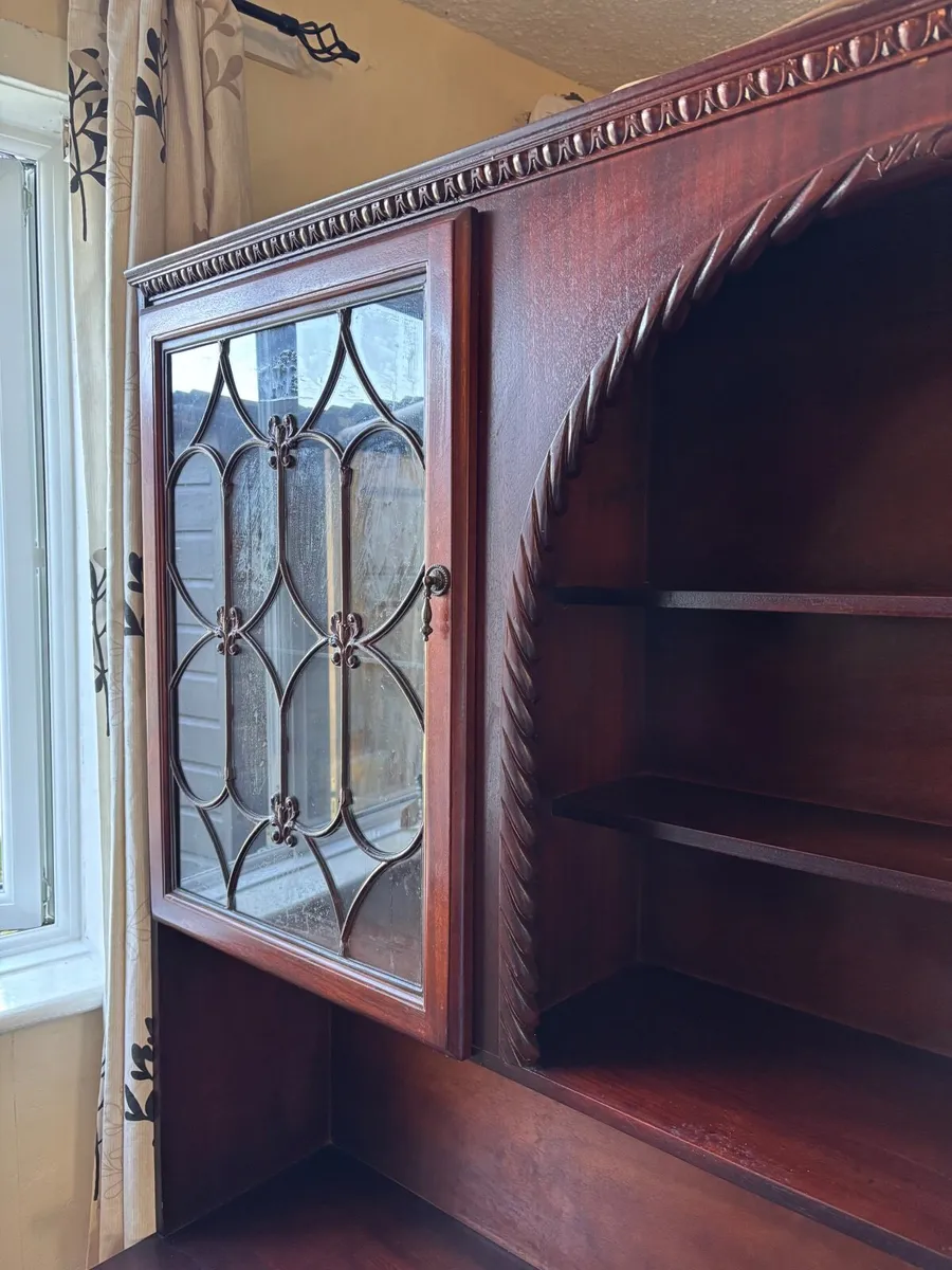 Display cabinet - Image 2