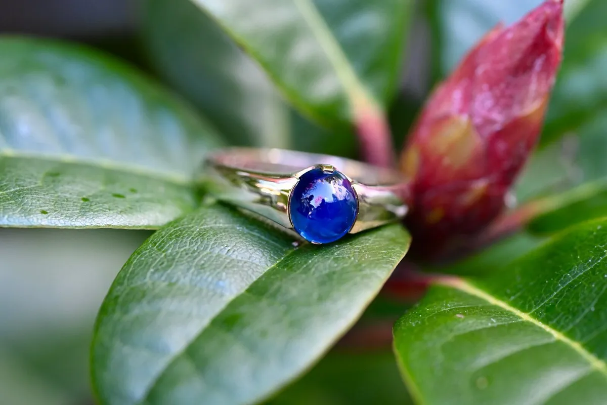 Antique Gents/Ladies Sapphire Solitaire Ring -15ct - Image 4