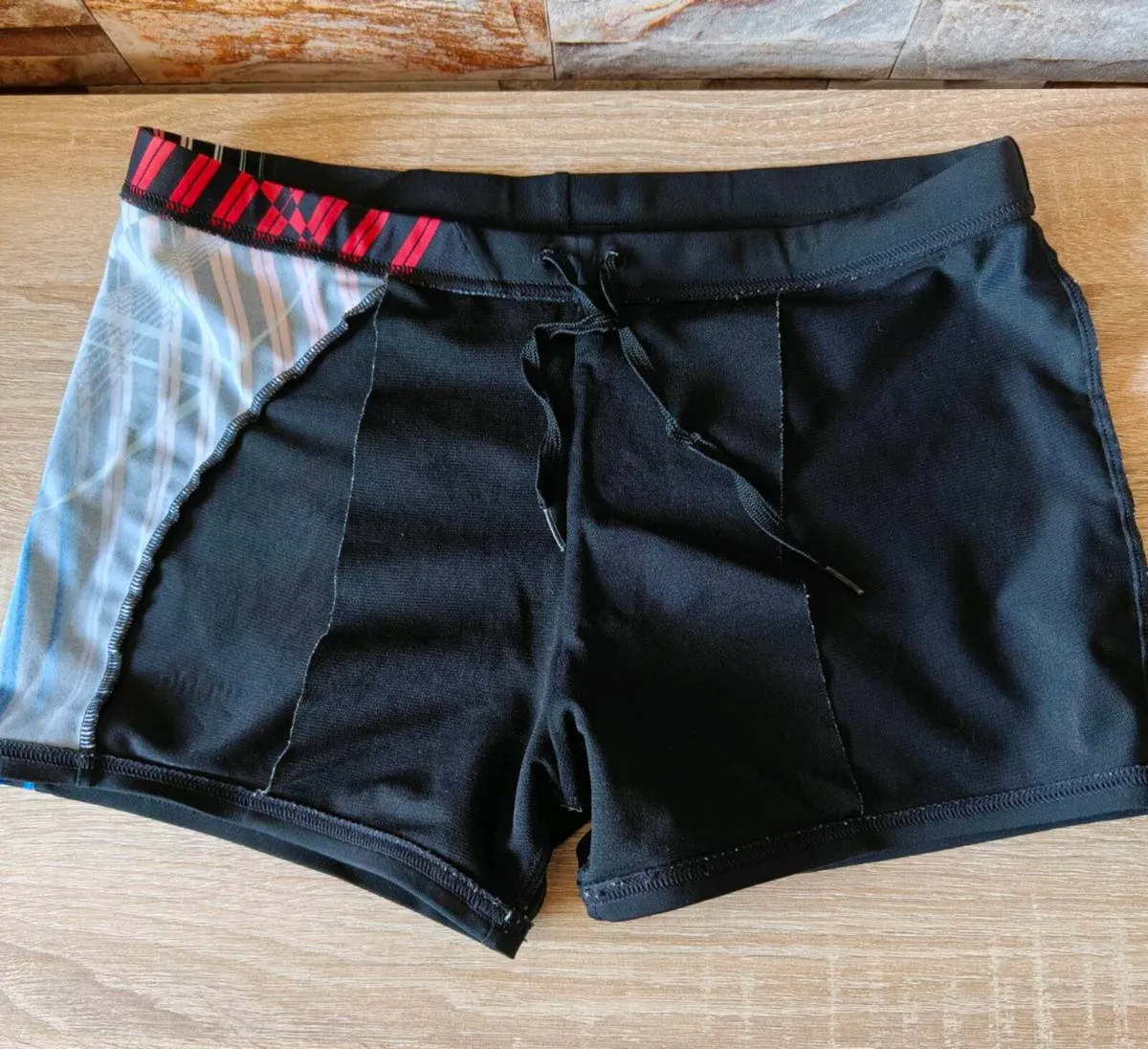 Arena Men's Swim Shorts Size 32 - Image 4