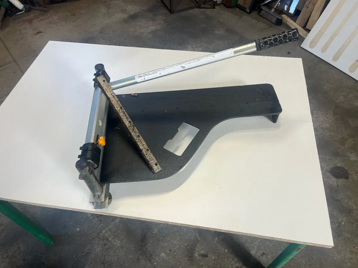 guillotine for laminate flooring