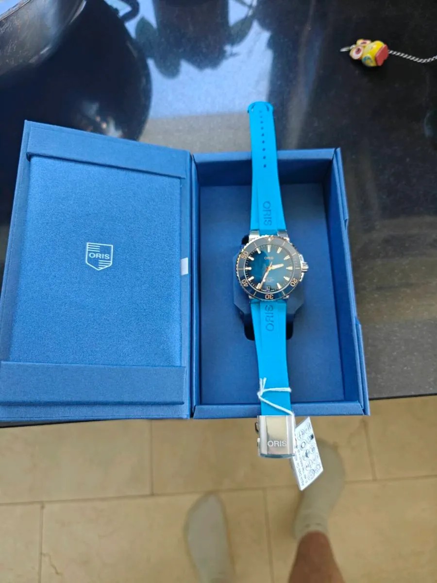Oris Aquis Calibre 400 Blue/Gold – New Full Set - Image 1