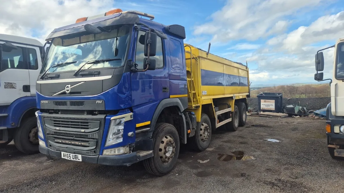 Volvo tipper and man tipper lorry for sale - Image 3