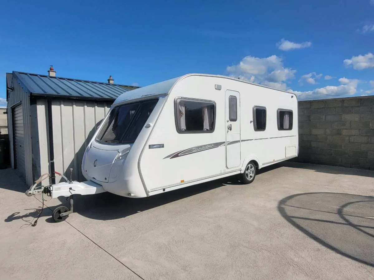 4 bert swift charisma caravan 2007 with fixed bed - Image 1