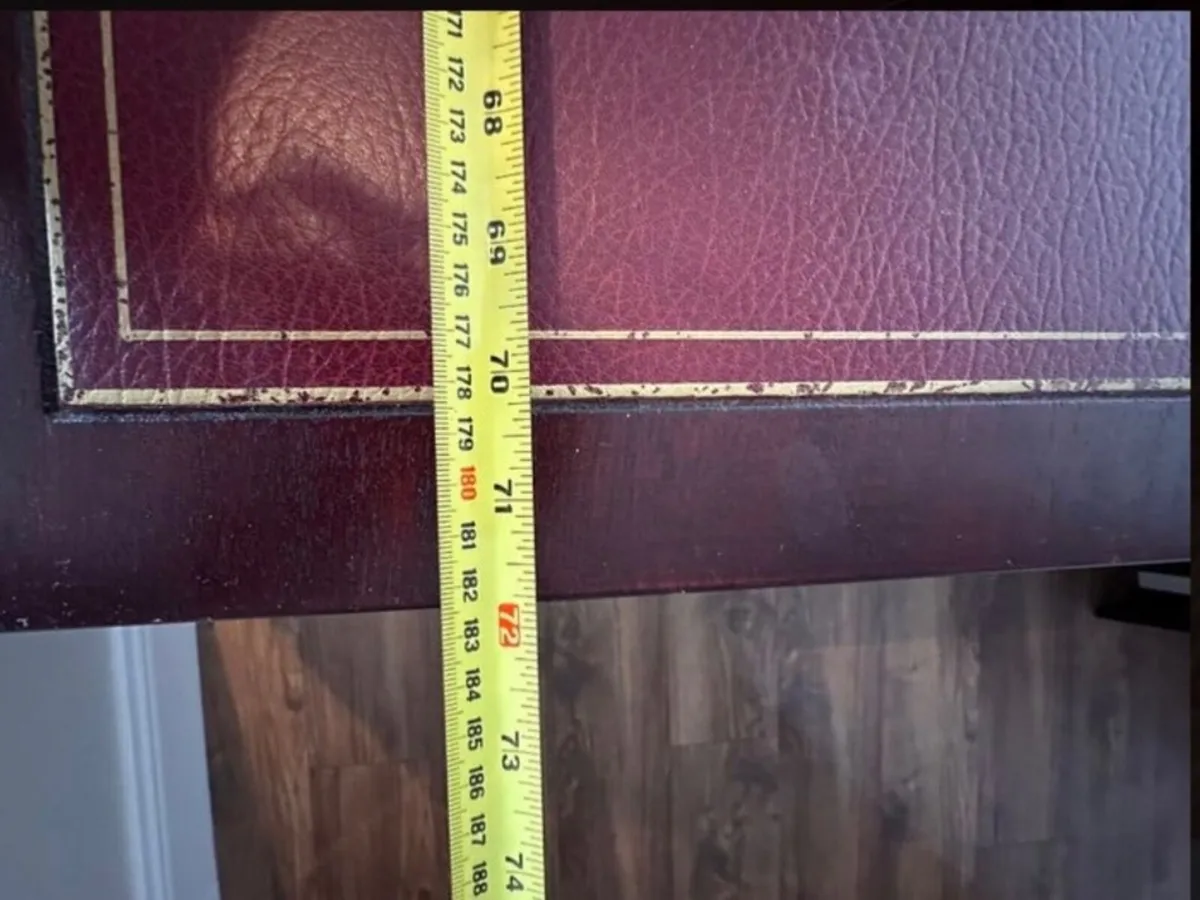 Twin pedestal desk - Image 2