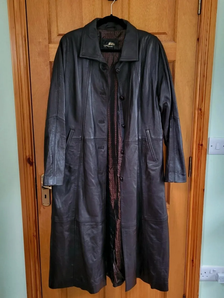 Vtg Y2K Soft Dark Brown Leather Long Coat by Higgs - Image 2
