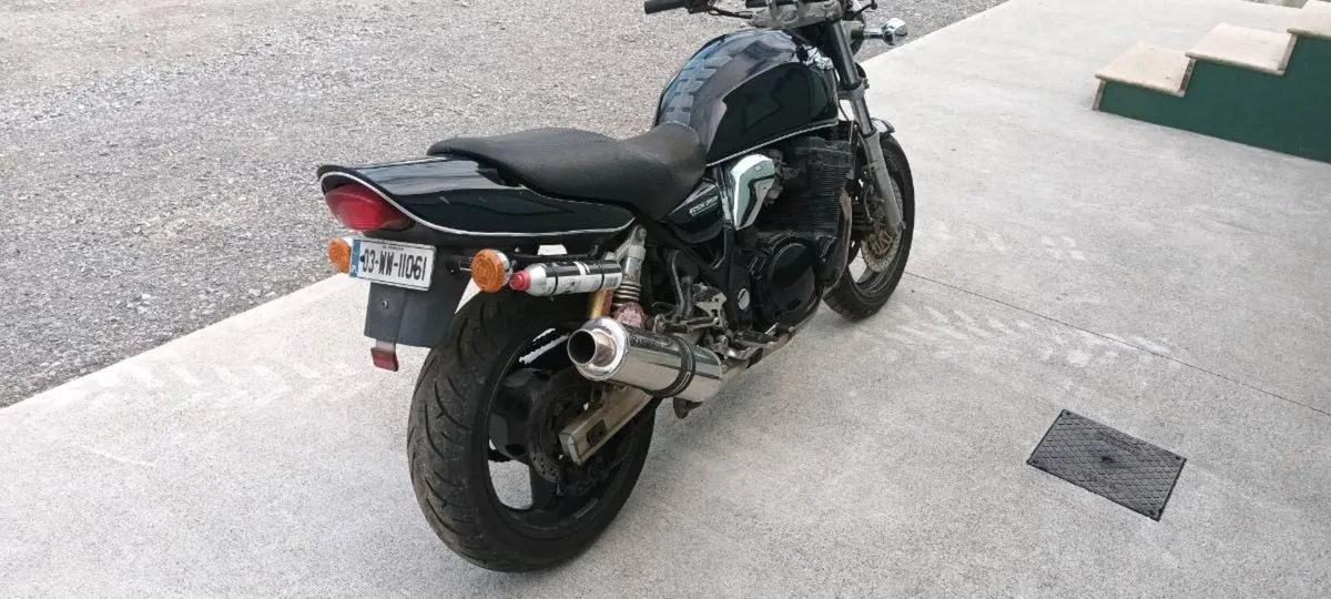 Suzuki gsx 750 - Image 3