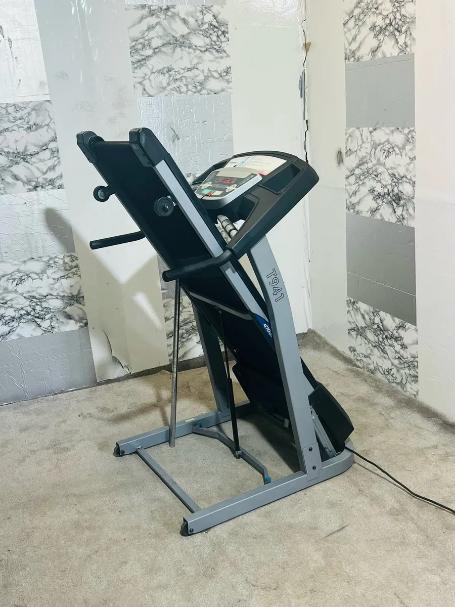 Motorised incline treadmill - Image 2
