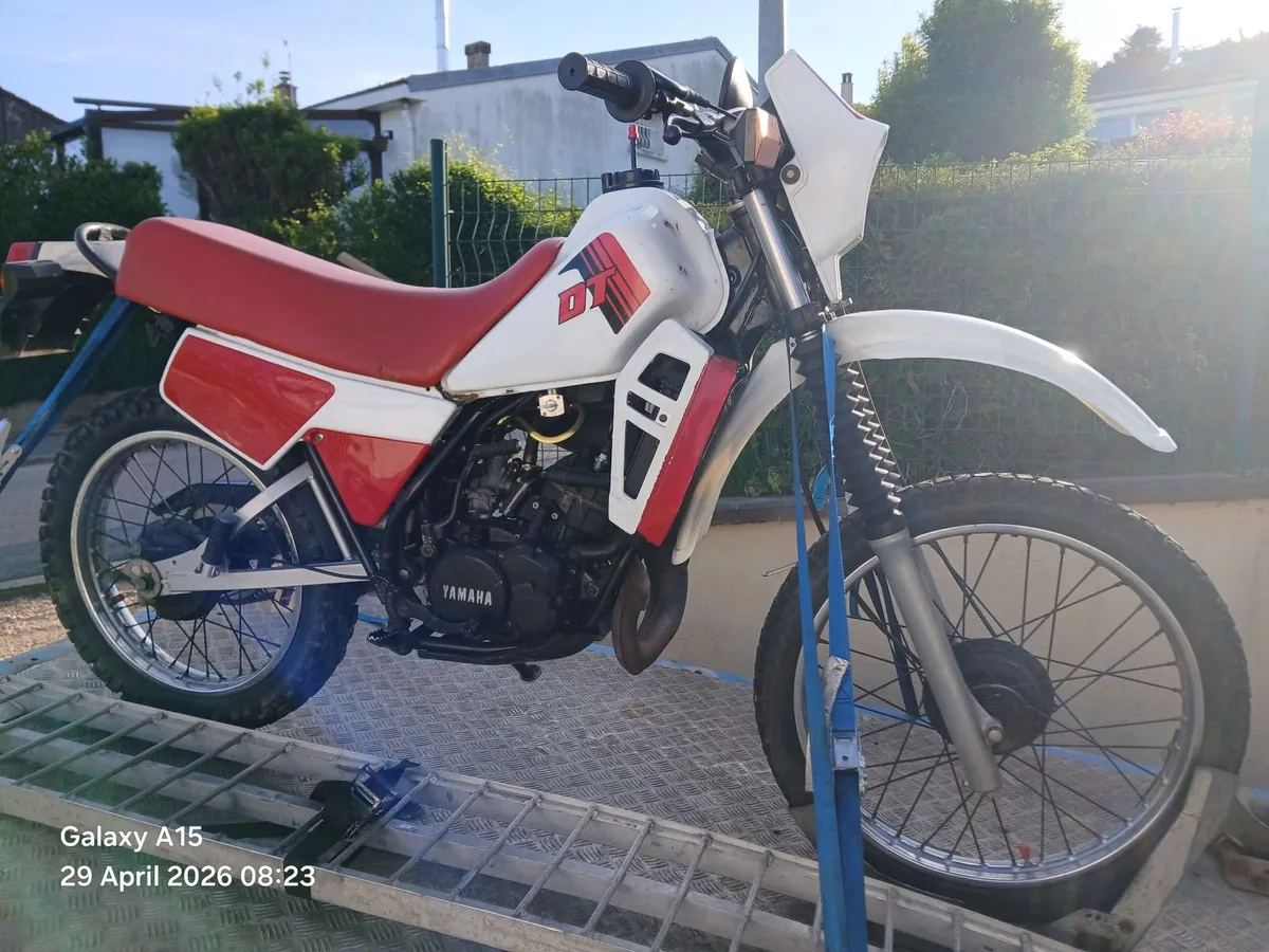 Yamaha DT125   (10V model) - Image 3