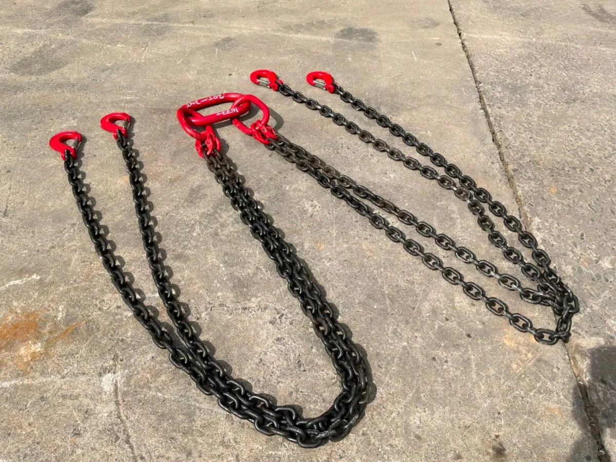 UNUSED 20 TONNE LIFTING CHAINS.....4 LEG.....1677 - Image 4