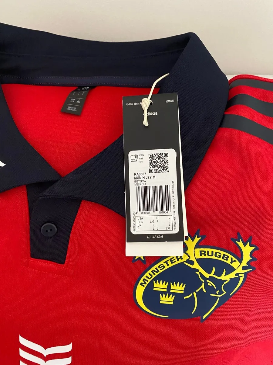 Signed Munster Rugby Jersey - Image 2