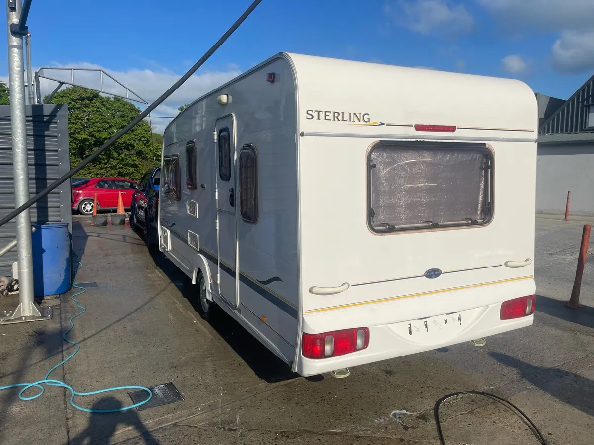 5 berth caravan - Image 3