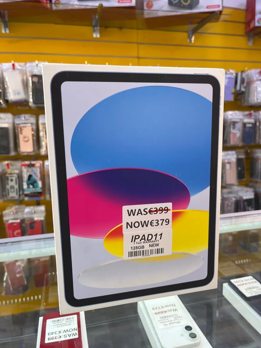 iPad 11 1 year warranty 128GB NEW - Image 1