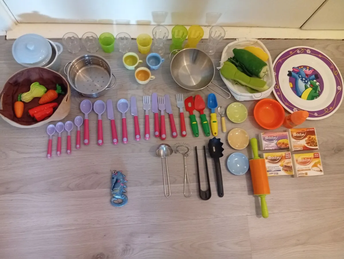Quality children's kitchen Toy accessories 60pcs - Image 1