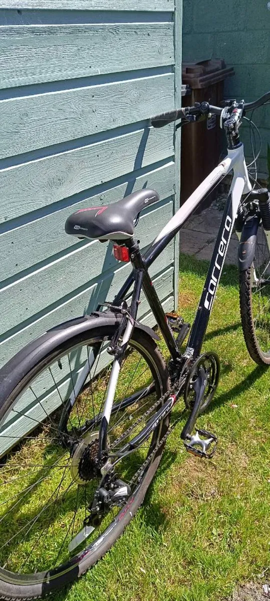 Hybrid bike - Image 3